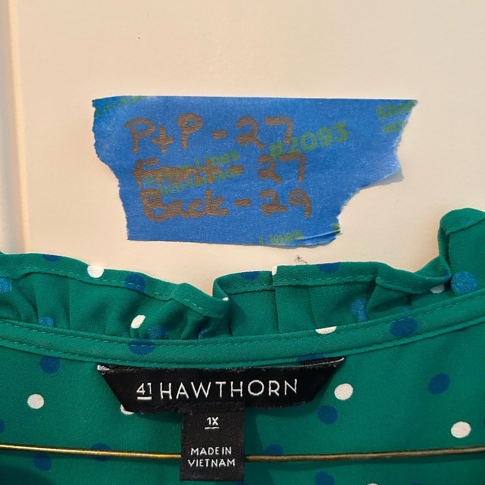 41 Hawthorn Green and White Polka Dot Blouse - Picture 7 of 9